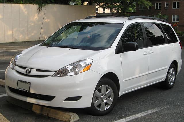 Best minivan hot sale 2009