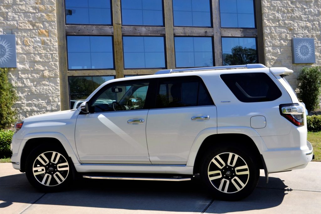 3 Advantages of Owning a Used SUV