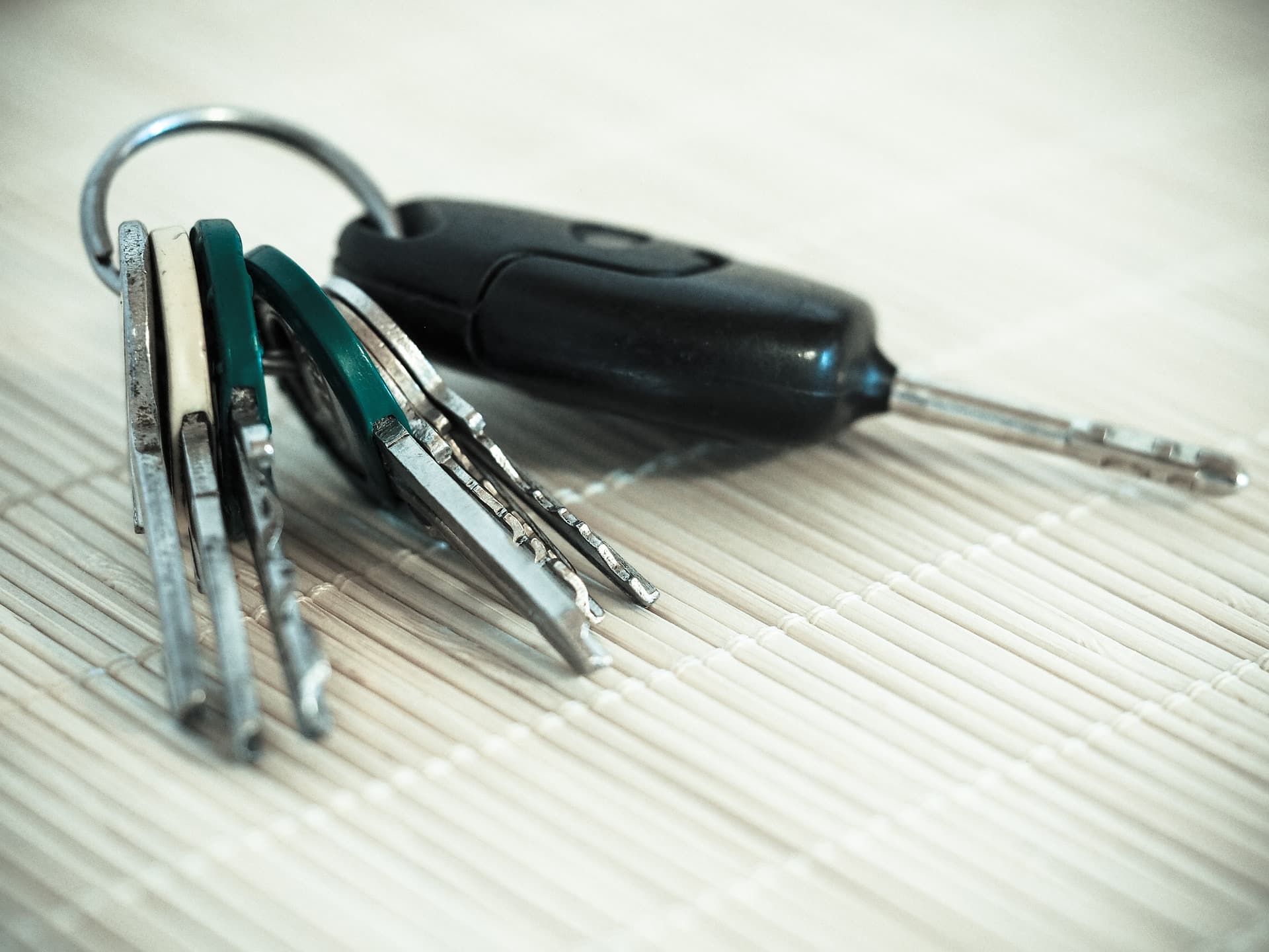 Used Van or SUV: How to Choose the Family Vehicle