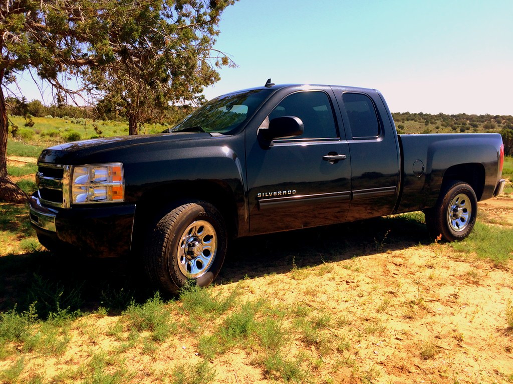 3 Benefits of Buying a Used Truck from Joe’s Auto Sales