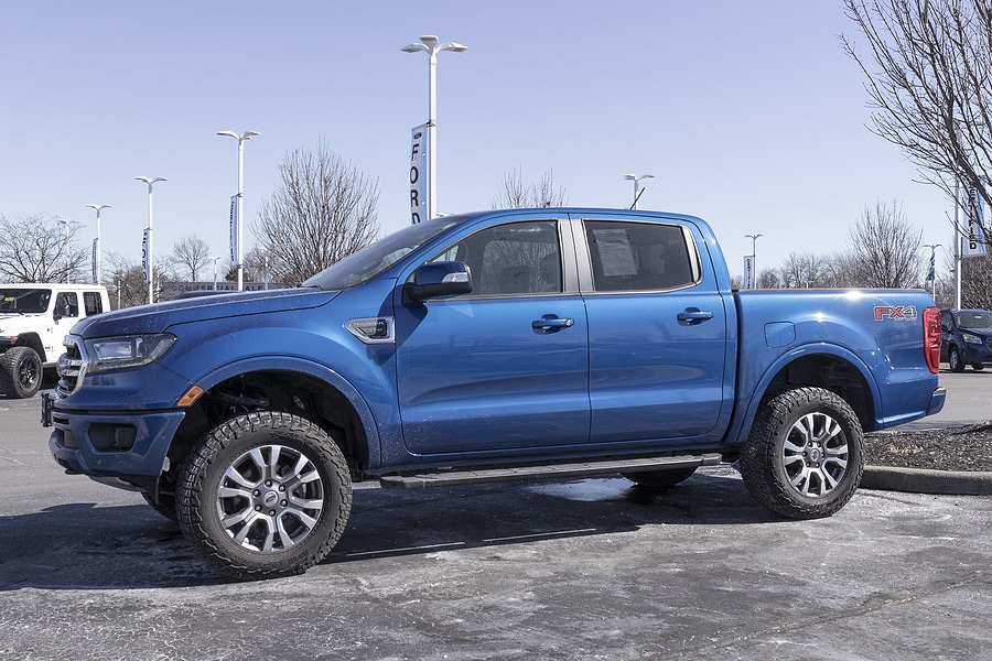 Pros and Cons of Buying a Used Pickup Truck